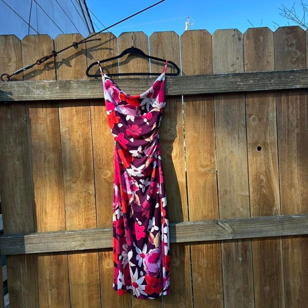 Ruby size small 90s/2000s Y2K RomCom Style Midi spring summer date - Picture 2 of 7